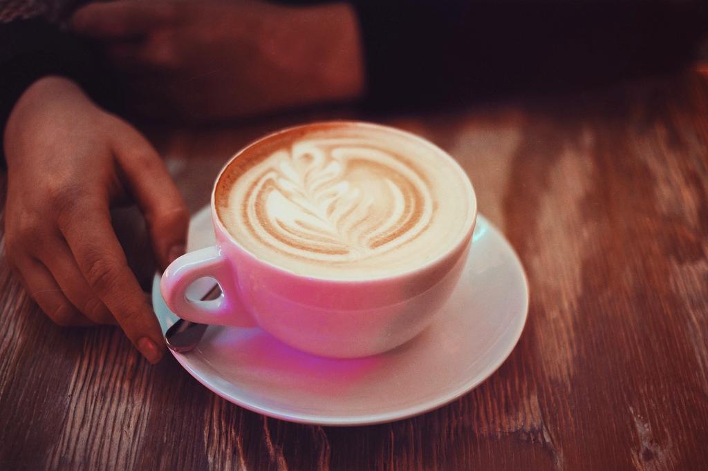 Confezione della tostatura napoletana scura e intensa