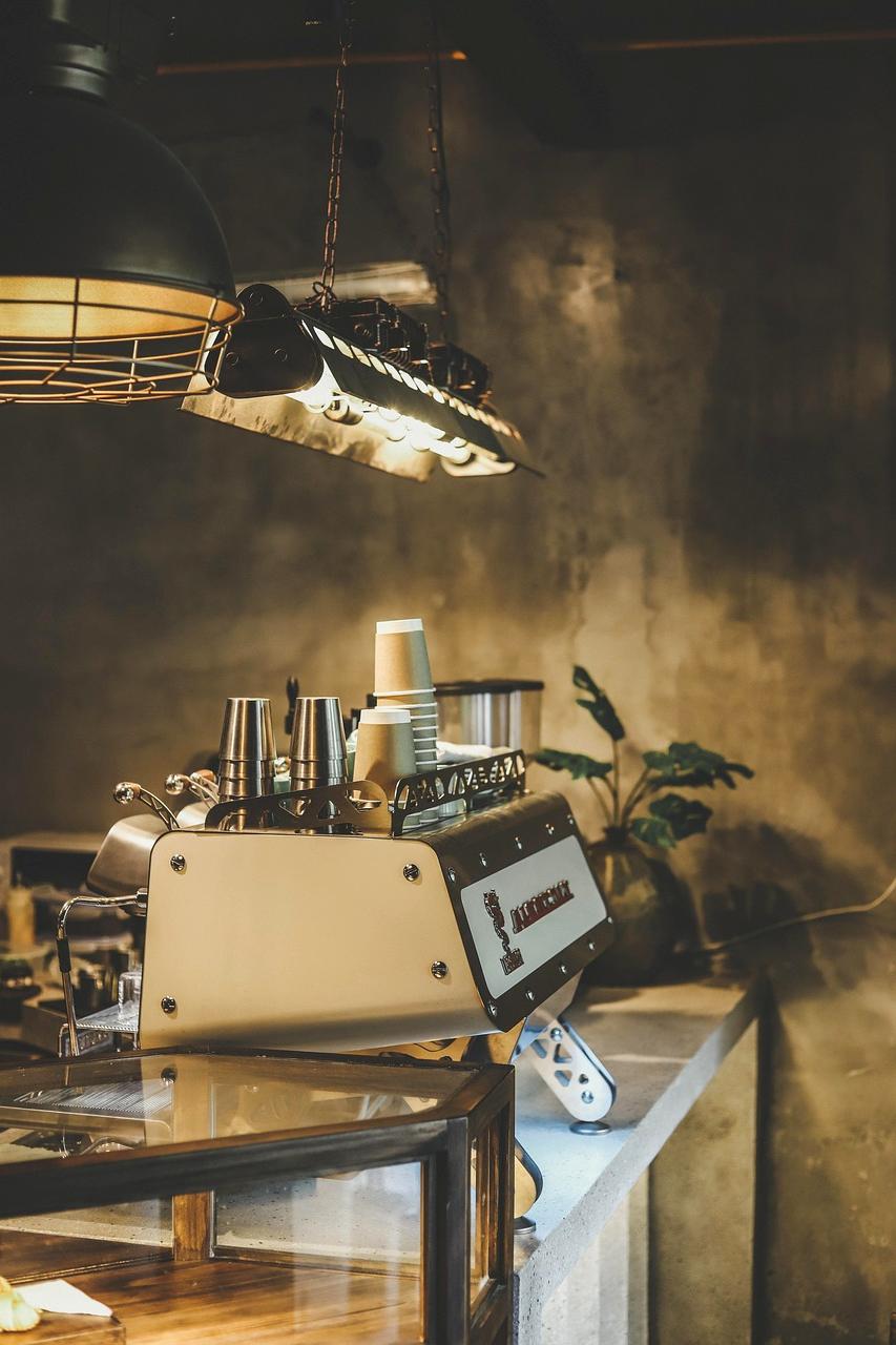 Foto storica della prima torrefazione vemukyy